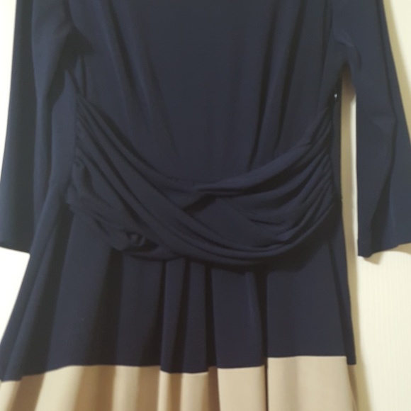 Dress, feel free offer me a reasonable price🙄 - Picture 3 of 6